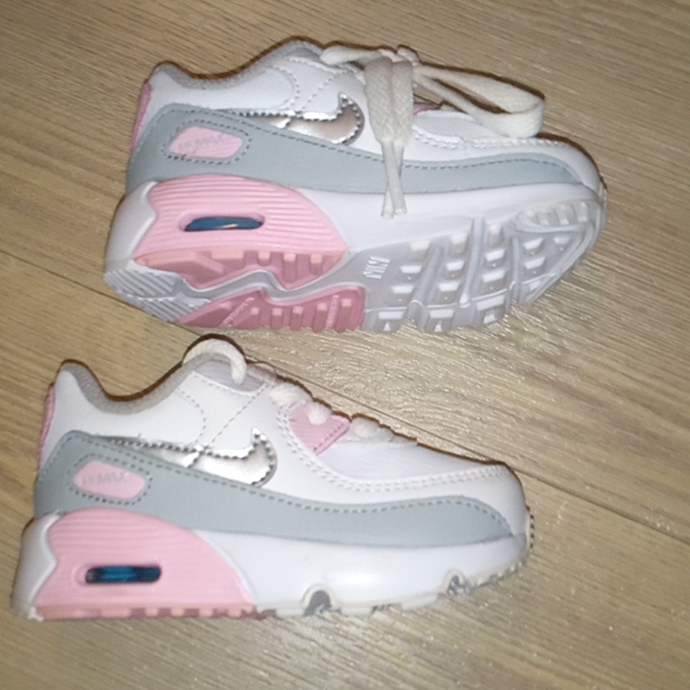 AirMax toddler - Picture 2 of 3